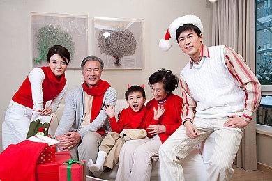 《黎之轨迹》新图公开：主角的青梅竹马正式亮相